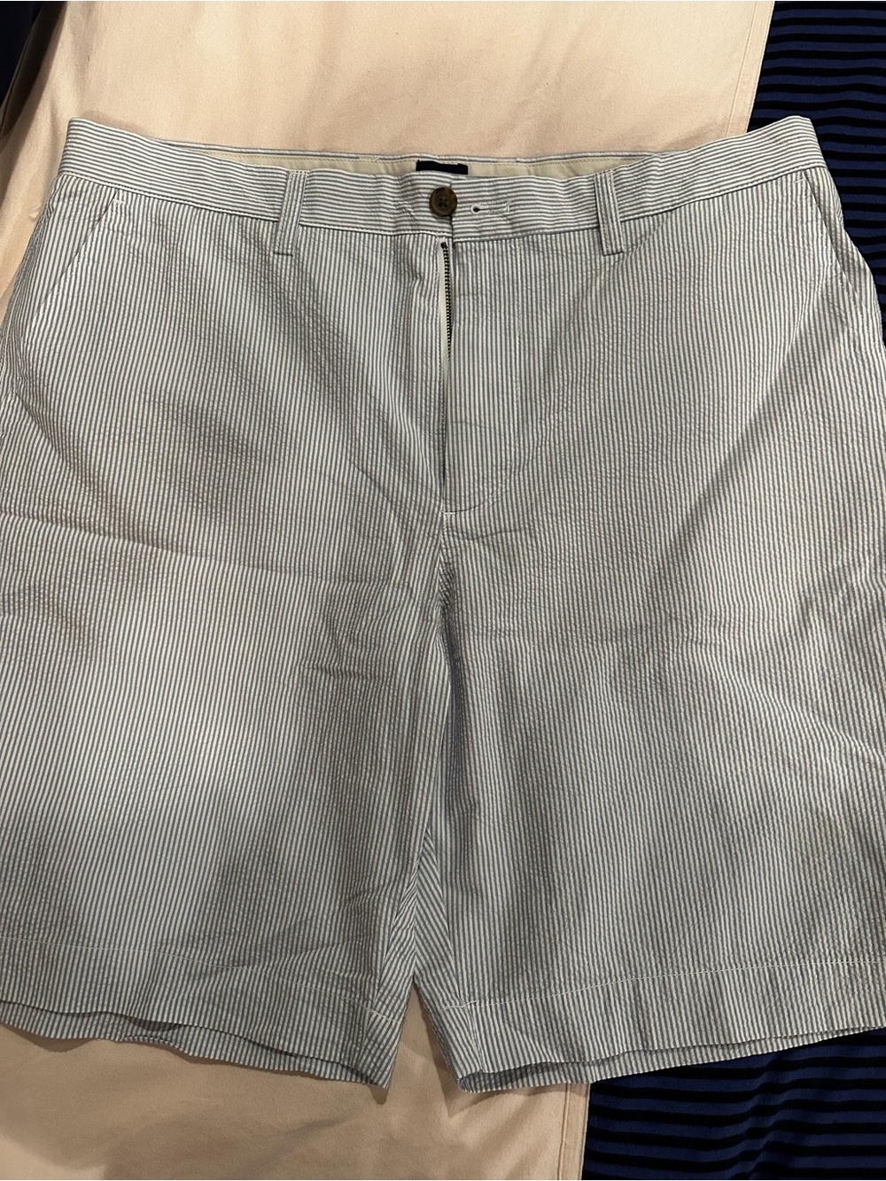 J. Crew Men's Seersucker Flat Front Shorts - Light Blue/White Stripe